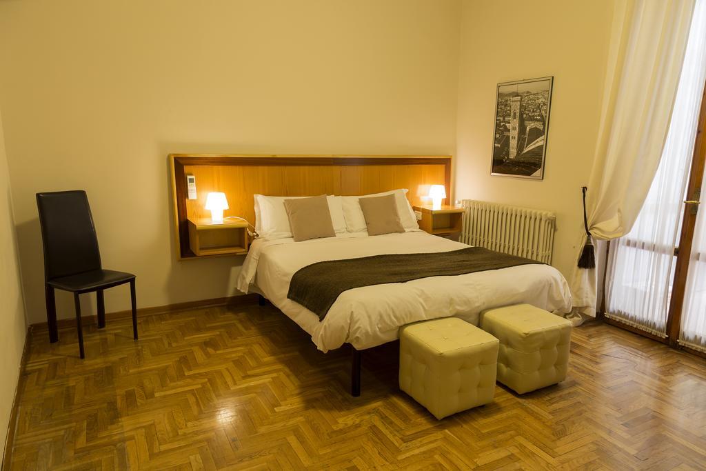 Firenze Apartments Екстер'єр фото