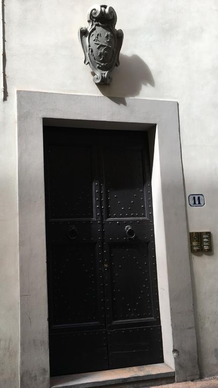 Firenze Apartments Екстер'єр фото