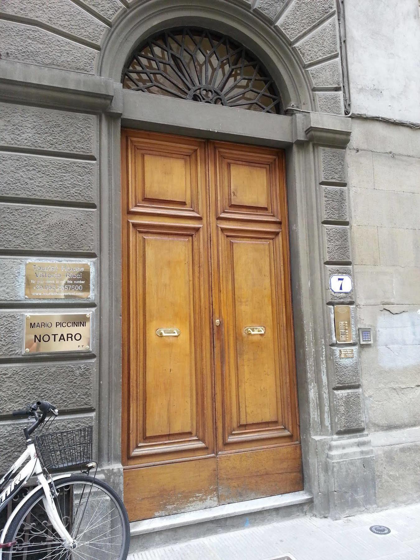 Firenze Apartments Екстер'єр фото